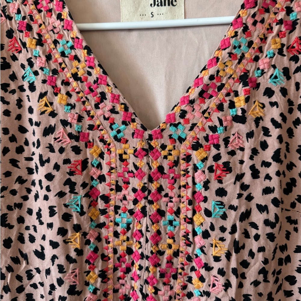 Savannah Jane Pink,turquoise and yellow Dress w/ embroidered front slip over - Picture 2 of 8